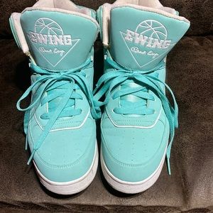 Ewing tennis shoes 11 1/2